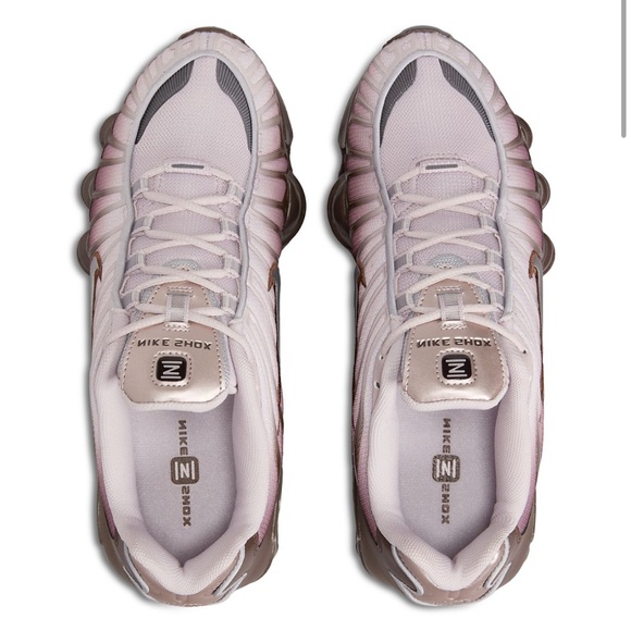 Nike Shox TL- Women's
Running Sneakers in Barboque
Brown and Metallic Silver - Picture 4 of 12